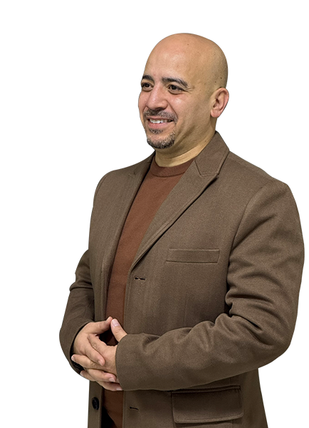 مدير مركز قوقعة الأخصائي عبدالرحمن عاشور